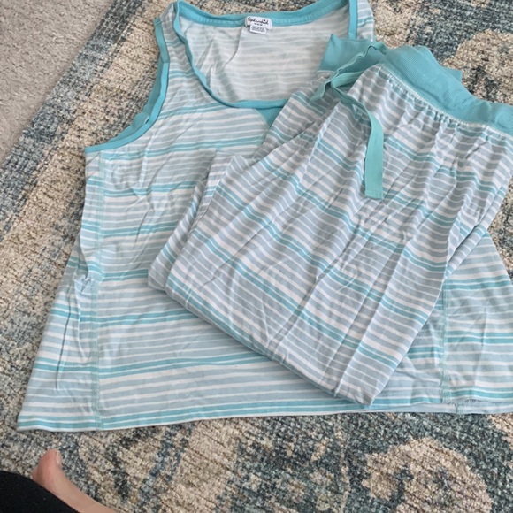 Splendid PJs sets (SET of 4 pjs) - Picture 7 of 15